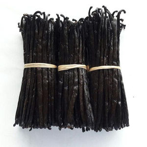 Fèves de vanille noires séchées fraîches biologiques de Madagascar vente chaude en gros emballée en vrac - Product Image 1