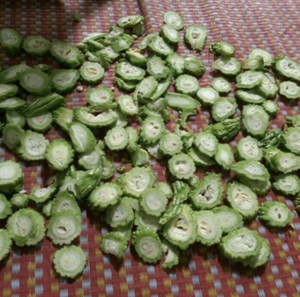 น้ำเต้าแตงโมขมตากแห้งจากเวียดนามส่วนผสมที่ขาดน้ำตามธรรมชาติสำหรับรสชาติเครื่องดื่มและการใช้ปรุงอาหาร - Product Image 4