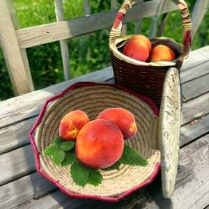 ราคาขายส่งเป็นมิตรกับสิ่งแวดล้อมธรรมชาติซาไบตะกร้าผลไม้กลมตะกร้าทอสําหรับร้านอาหารที่บ้าน - Product Image 6