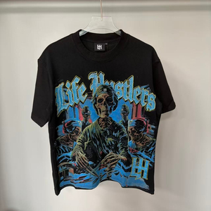 Camiseta Negra para Hombre con Estampado de Calavera Life Hustlers, Manga Corta, Estilo Urbano, Cuello Redondo, Algodón Jersey, Corte Regular - Product Image 1