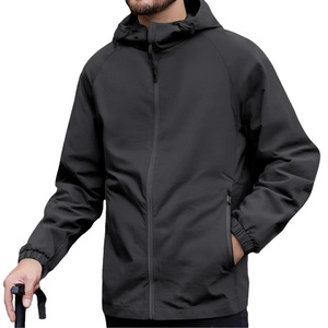 Chaqueta Softshell Ligera para Hombre, Chaqueta Impermeable con Capucha, Cortavientos para Senderismo, Impermeable, Chaqueta Cortavientos con Capucha para Exteriores 2026 - Product Image 4