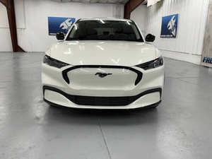 Ford Mustang Mach-E Premium 2024 Estándar de Fábrica Confortable - Product Image 5