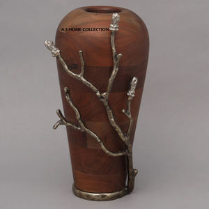 Juego de 2 Jarrones de Diseño de Mariposa de Lujo con Acabado Plateado, Perfectos para Centros de Mesa, Decoración de Sala de Estar y Regalos - Product Image 6