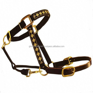 Licou de cheval en cuir véritable marron fait à la main avec Double boucle réglable avec rembourrage doux et perles en diamant sur la couronne en taille épi complète - Product Image 1