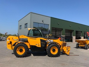 เครื่องจักรก่อสร้าง telehandler JCB 535-125 - Product Image 2