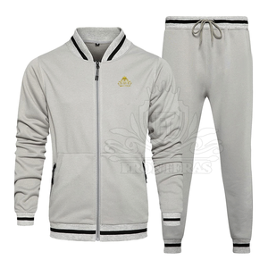 Venta al por mayor de secado rápido para hombre, chándal de talla grande en stock para hombre, chándal hecho a medida de alta calidad para hombre - Product Image 1