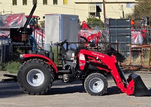 Tracteur agricole Mahindra 2024 neuf 4x4 mini diesel 80 CV pour composants de moteur, transmission, roulement, pompe et engrenages, usage agricole, garantie 1 an Premium - Product Image 4
