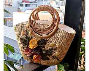 Bolsa de jacinto de agua hecha en Vietnam para trajes de estilo costero Bolsa de jacinto de agua disponible a granel para cadenas minoristas en todo el mundo - Product Image 4