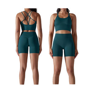 Ensemble de gymnastique 2 pièces grande taille pour femmes marque privée short de yoga côtelé doux sans couture extensible caractéristiques de fitness motif solide - Product Image 2