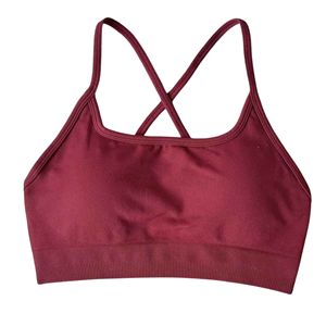 Sujetador deportivo de moda para mujer para gimnasio Fitness Training Yoga y Everyday Activewear Elegante Fitness Top - Product Image 3