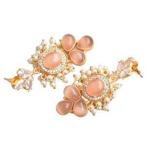 Vente en gros de boucles d'oreilles faites à la main en zircon et cristal-bijoux de mode de mariée ethnique pour les détaillants et les distributeurs - Product Image 1