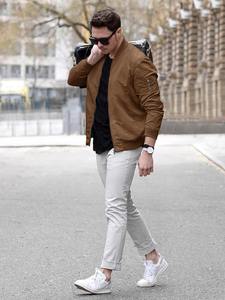 แจ็คเก็ตบอมเบอร์ลำลองสำหรับผู้ชายสำหรับฤดูใบไม้ร่วงฤดูใบไม้ผลิเสื้อกันลมผ้าคุณภาพพร้อมปักตกแต่งมีซิปเสื้อโค้ทเครื่องแบบ - Product Image 6