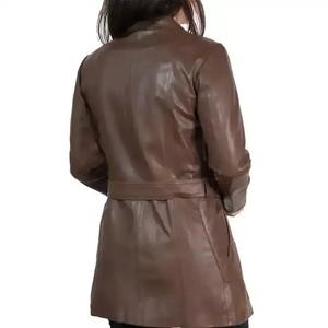 Venta caliente de encargo del estilo fresco de invierno de cuero Varsity chaquetas para las mujeres de encargo del logotipo de color sólido chaquetas de invierno para las mujeres - Product Image 4