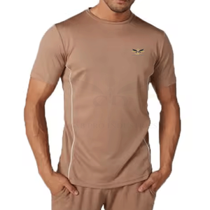 Nouveau design de T-shirts de fitness Slim Fit pour hommes, vêtements d'été en nylon/polyester, séchage rapide écologique, disponibles pour la vente en gros - Product Image 1