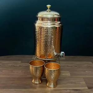 Venta caliente Boutique Dispensador de agua de cobre Hecho a mano Tapa de calidad para beber de metal Desechable Fabricante de alta calidad Exportador - Product Image 1