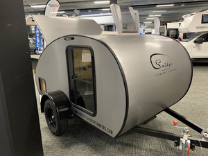 Caravana Ligera Tipo Lágrima Compatible con el Estándar Australiano 4x4, Capacidad para 2 Personas, Entrega Rápida - Product Image 2