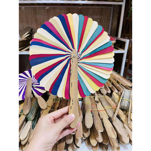 MINI abanicos de rafia coloridos: hechos a mano en Vietnam, con logotipo personalizado para diseños únicos al por mayor. - Product Image 6