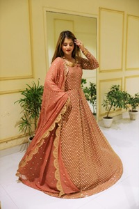 Robe longue Anarkali Lehenga Choli moderne en acrylique, protection solaire, pour femmes, robe traditionnelle pakistanaise et indienne pour mariage et fête - Product Image 2