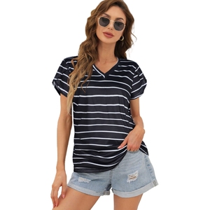 Camisetas de algodón orgánico 100% hechas a medida para mujer, camisetas ajustadas con estampado de patrón de flores para mujer, venta al por mayor - Product Image 5