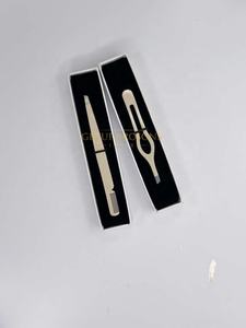 Pince à épiler en acier inoxydable de haute qualité, couleur nude foncé, pointe fine, logo personnalisé, outils de beauté durables, légers et de précision - Product Image 4