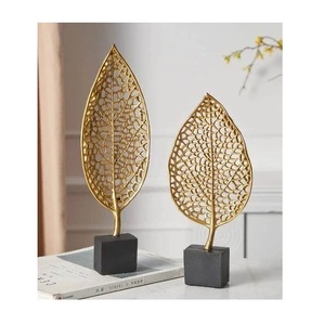 Escultura Metálica Moderna Artística, Gran Pieza Única de Acero, Hierro y Aluminio, Hecha a Mano, Abstracta y Decorativa para Exhibición en Interiores - Product Image 4