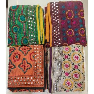 Ladies Luxury Phulkari Embroidery Dupatta New Arrival Multicolor Animal Print Square <b>Shawl</b> Hand Drawn Printing Cotton Georgette - Product Image 4