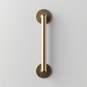 Palanca de puerta moderna LuxoraLock Imperial Elegance manija de puerta de latón macizo con acabado dorado antiguo para interiores Premium - Product Image 1