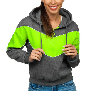 Pull à capuche personnalisé avec logo brodé, en coton French Terry, coupe ample, style crop top, doublure satinée, pour femme et unisexe - Product Image 4