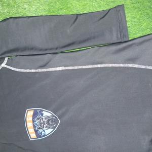 Maillot de compression de hockey sur glace avec logo personnalisé, protection de cou résistante aux coupures en Kevlar, manches longues, couche intérieure pour athlètes professionnels - Product Image 5