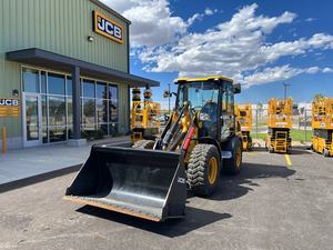 2024 Chargeur compact JCB 407 avec moteur diesel Perkins Composants hydrauliques KYB Composants de base inclus - Product Image 2