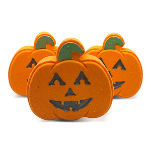 OEM personalizado Natural baño Fizzies Set forma de calabaza Halloween baño para bomba de etiqueta privada al por mayor a granel de Vietnam - Product Image 1