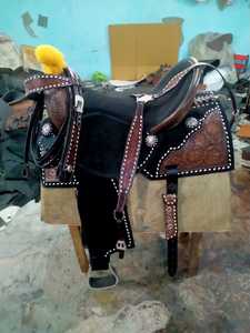 Moda occidental y calidad Silla de caballo de cuero recién lanzada Calidad Premium Durable y cómoda para deportes de carreras - Product Image 2