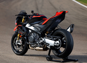 PRÊT À COURRER : NOUVELLE MOTO SPORTIVE APRILIA TUONO V4 FACTORY 1100 (1 099 CC) 2026, HOMOLOGUÉE ROUTIERE, PRÊTE À LA LIVRAISON - Product Image 2