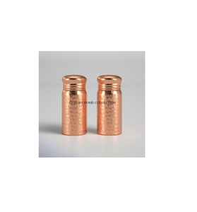 Molinillo de sal y pimienta de metal contemporáneo con un innovador mecanismo de giro y molienda para condimentos finos - Product Image 4