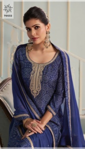 Costume Vinay Fashion Kuleesh Muga Salwar Kameez avec un design unique Vêtements ethniques élégants disponibles à un prix abordable - Product Image 2