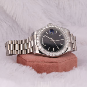 Montre-bracelet d'affaires unisexe de qualité supérieure avec buste en diamant Moissanite de luxe, lunette en verre et acier inoxydable de 20mm, nouveauté - Product Image 3