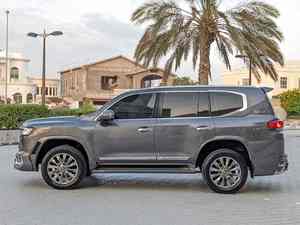 Toyota Land Cruiser V8 4.5L Automático SUV Usado de Aceleración Rápida - Product Image 2