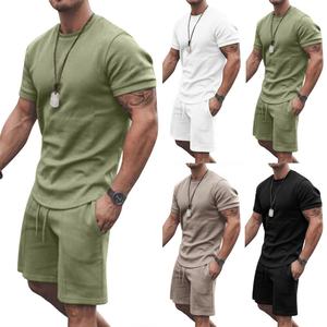 Ensemble court pour homme en coton respirant, vêtements de sport grande taille, vêtements de sport d'été, prix très raisonnable, ensemble court lavable pour homme - Product Image 1