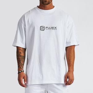 Design personnalisé coupe parfaite Prix bas Nouveau arrivé Marque privée Tendance Mode T-shirt pour hommes - Product Image 1