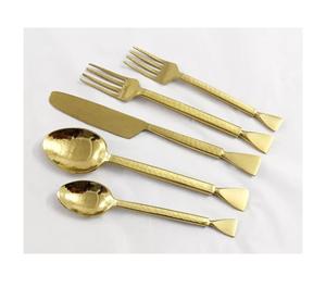 Ensemble de couverts en métal nouvelle dernière cuillère nouveau serveur à salade en métal en acier inoxydable pour servir la salade sur l'utilisation de la vaisselle - Product Image 3