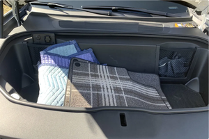 LISTO PARA CONDUCIR - USADO, VOLANTE A LA IZQUIERDA |   2025 RIVIAANNSS R1S ASCENNDD TRI MAXXXSS - Product Image 6