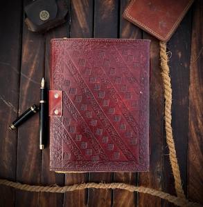 Cahier en cuir à spirale antique à sept pierres Journal de sorcière en papier frisé Livre de grimoire vierge pour les pratiques magiques - Product Image 3