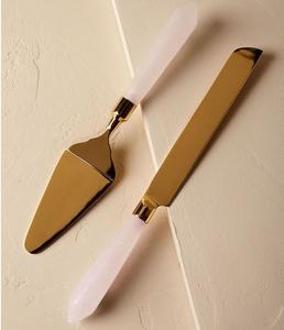 Atractivo Servidor de pastel de metal de diseño moderno con mango ergonómico para una experiencia de corte y servicio de pastel sin esfuerzo - Product Image 3