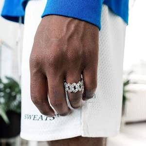 Anillo de cadena de eslabones cubanos VVS Moissanite chapado en oro blanco de 14K de Plata de Ley 925 éxito de ventas estilo Hip Hop Baguette - Product Image 3