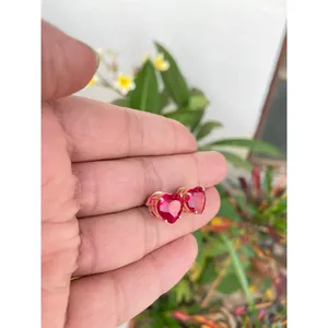 ต่างหูเม็ดทับทิมหัวใจสีเงิน925เครื่องประดับโลหะผสมทันสมัยสำหรับงานเลี้ยงของขวัญที่ยอดเยี่ยม - Product Image 3
