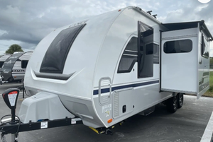 Super Lance Campers 2185 Motorhomes Rvs Travel Trailers Expérience de camping de qualité à prix avantageux Prix de gros disponibles - Product Image 3