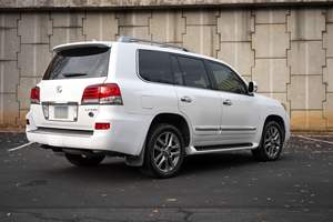 Lexus LX 570 V8 d'occasion de 2014 - Product Image 3