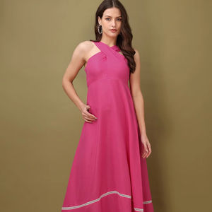 Robe à col licou sans manches et évasée pour femmes - Product Image 1