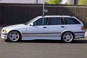 BMW 323I TOURING USADO DE 1997, VOLANTE A LA IZQUIERDA/DERECHA - Product Image 3