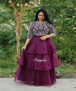 À la mode rayonne soie fil à broder séquence travail lehenga choli avec dupatta fête porter prix de gros vêtements ethniques - Product Image 3